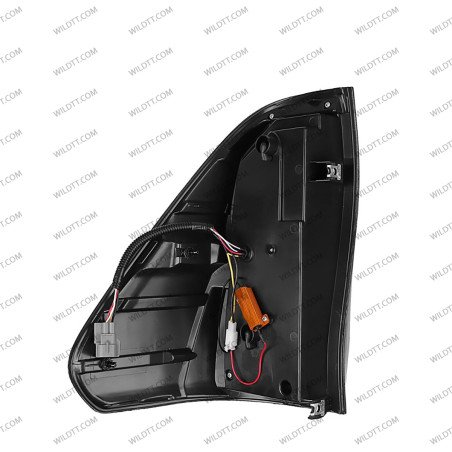 Pilotos Traseros Ahumados LED Toyota Hilux 2016-2026 - WildTT