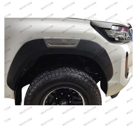 Abas Invincible Style Toyota Hilux EC 2016-2020 - WildTT