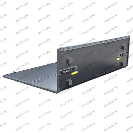 Hard Tri-Fold Toyota Hilux SC 2016-2026 - WildTT