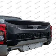 Tapa del Portón Trasero Mitsubishi L200 2019-2021 - WildTT