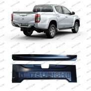 Tapa del Portón Trasero Mitsubishi L200 2019-2021 - WildTT