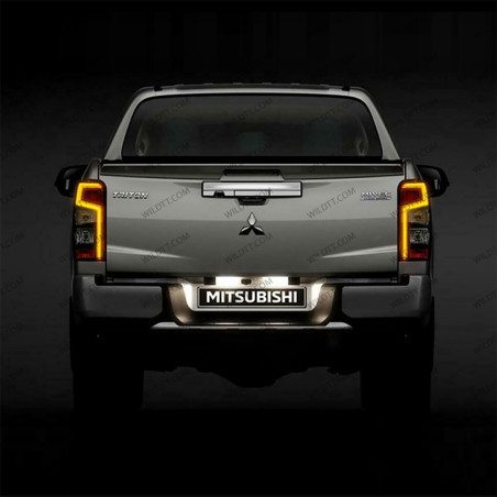 Pilotos Traseros Ahumados LED Mitsubishi L200 2019-2021 - WildTT