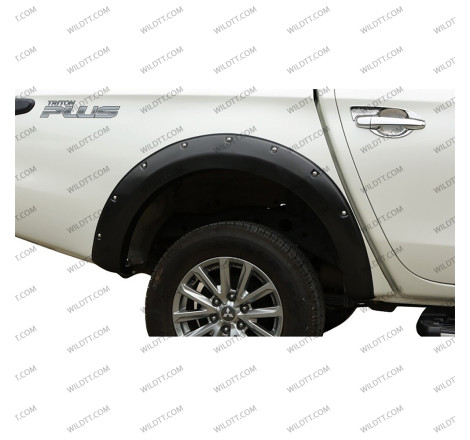 Kotflügelverbreiterungen OFF-Road Mitsubishi L200 CC 2015-2019 - WildTT